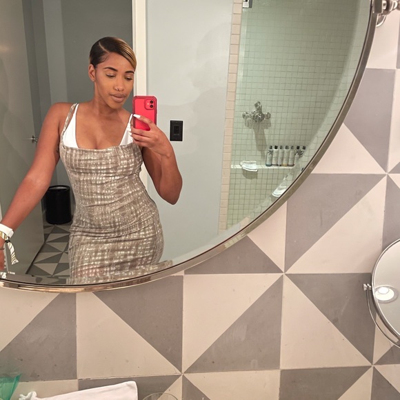 Mesh with slip beach dress - Picture 2 of 2